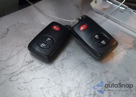 2013 Toyota Prius Four из США, поврежденный, VIN JTDKN3DU1D0345259